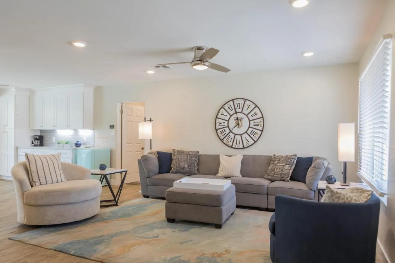 Modern Arcadia Lite Oasis Pool Heater Bbq Villa Phoenix